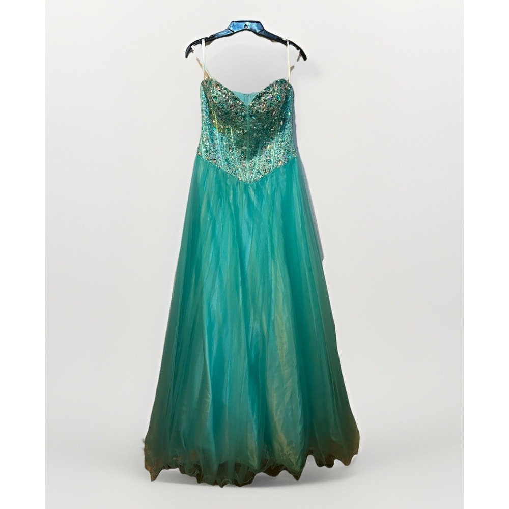Beyond By Jovani Aqua Tulle Dress Size 6 Barbie Strapless Ballgown Prom Wedding
